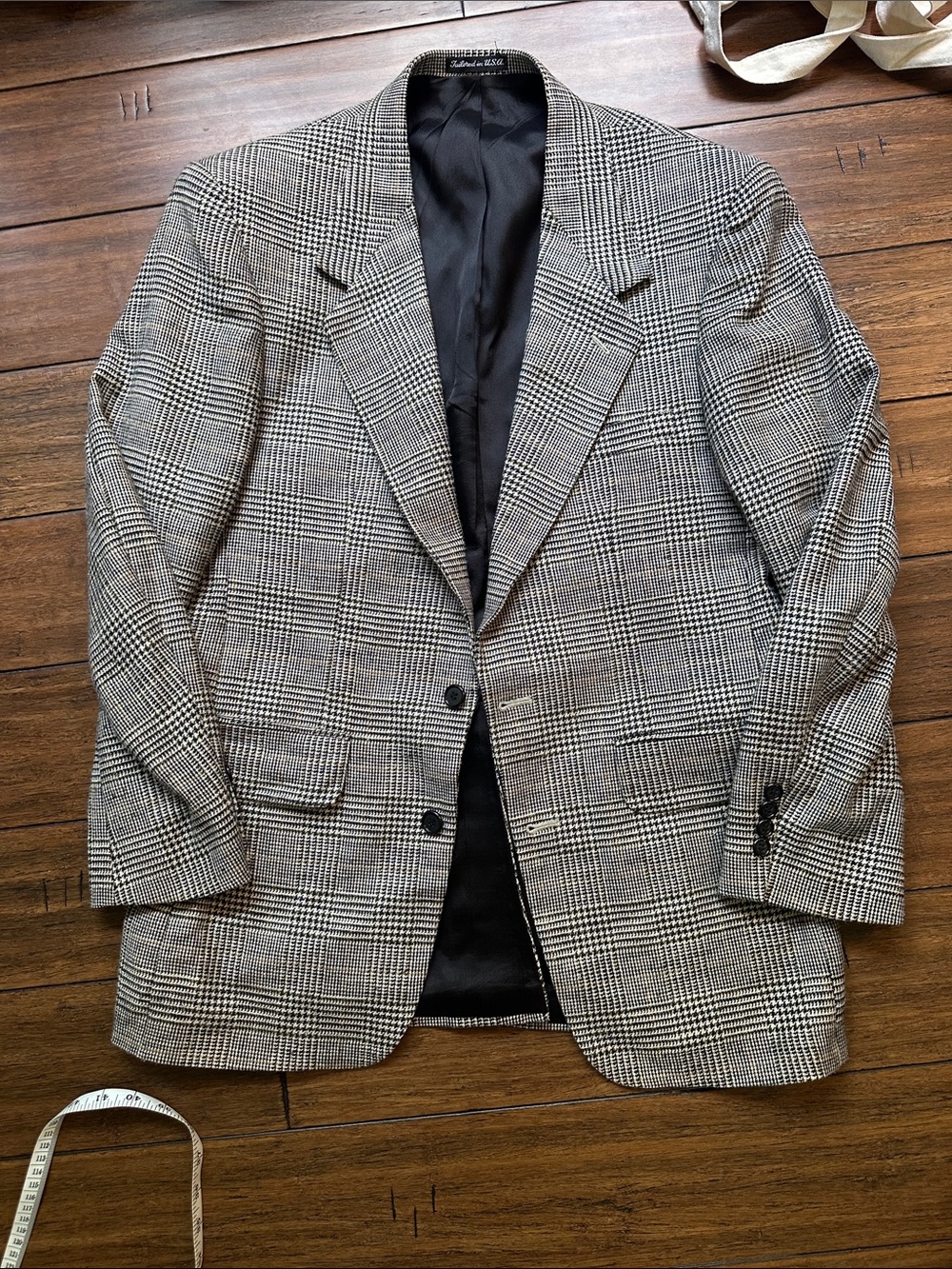 Stafford Glen Plaid Sport Coat in Black and Gray